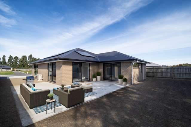 37 Geoff Geering Drive Netherby_4