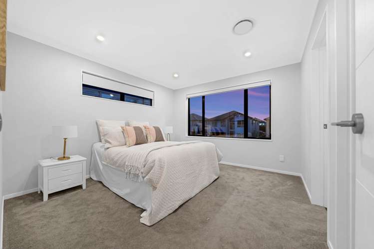 25 Koropa Road Flat Bush_23