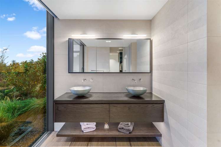 17 Redmund Spur Road Kennedys Bush_25