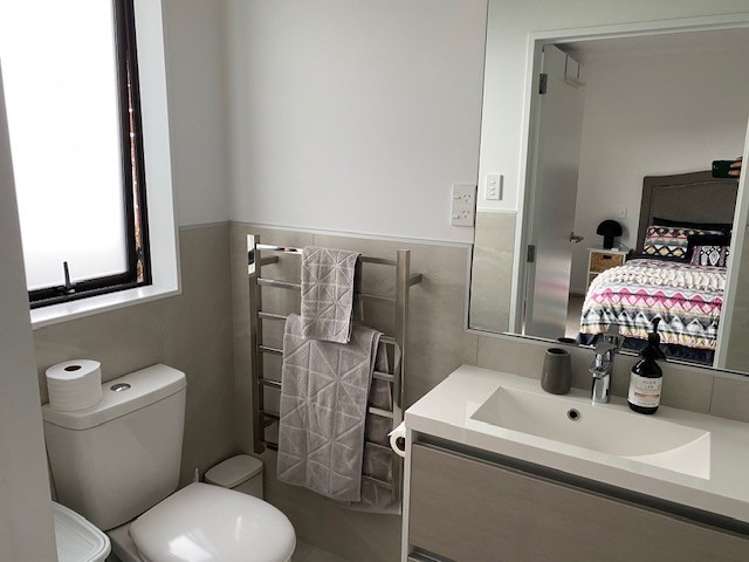 9 Plover Road Hobsonville_8