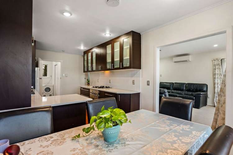 9 Rangitiki Crescent Lynfield_17