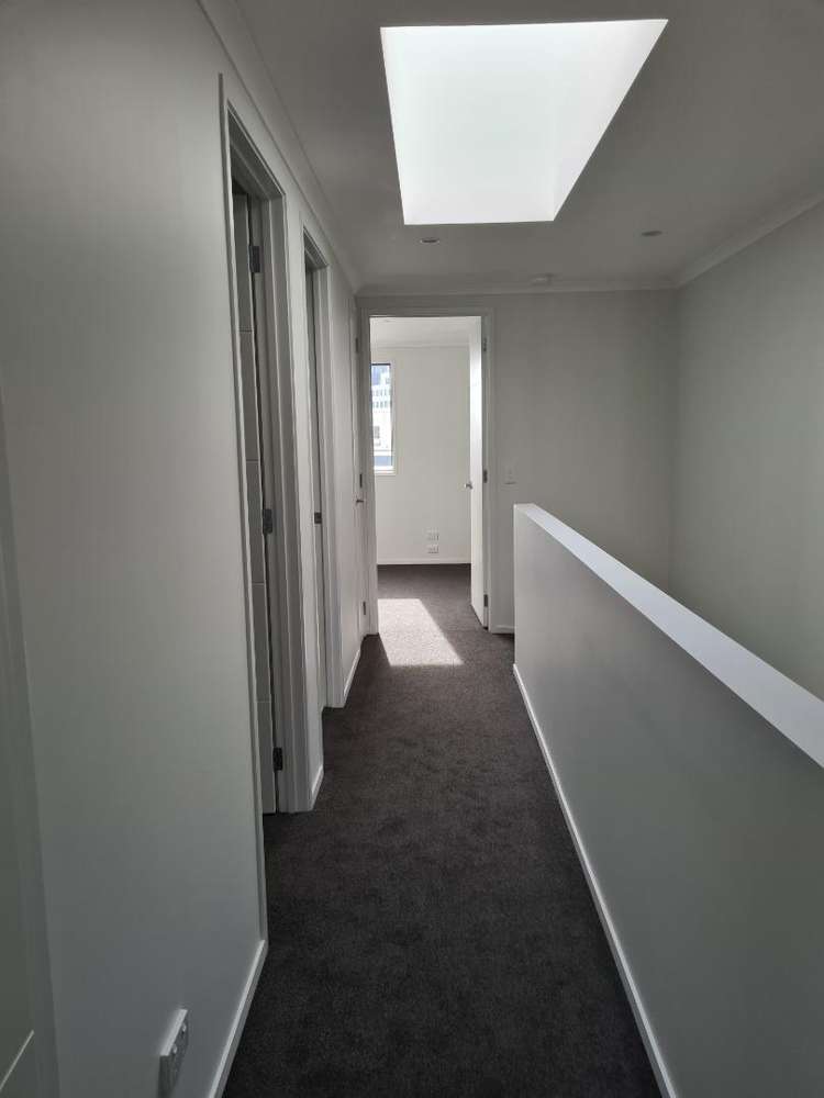 8/182 London Street Hamilton Central_5