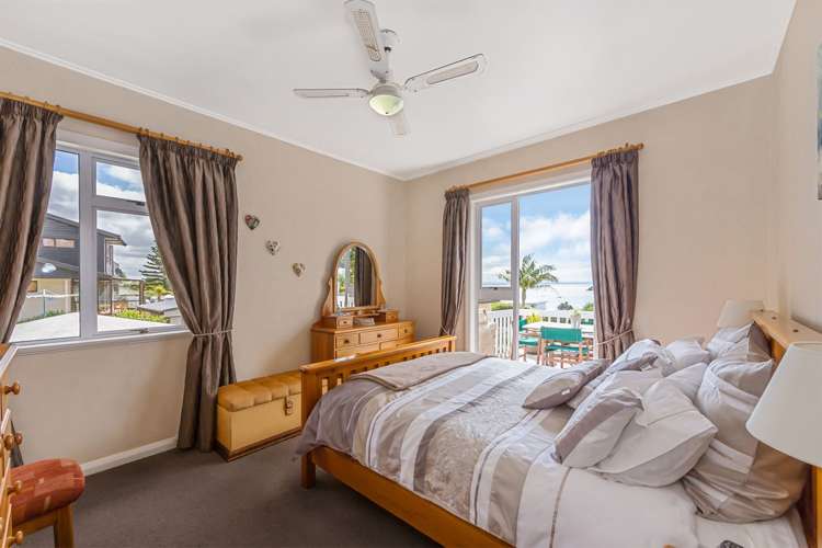 4 Crown Road Tindalls Beach_12