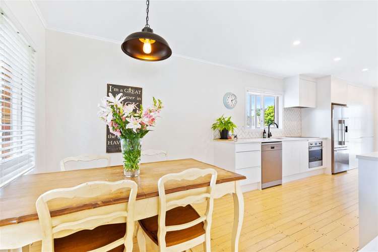 7 Kervil Avenue Te Atatu Peninsula_5