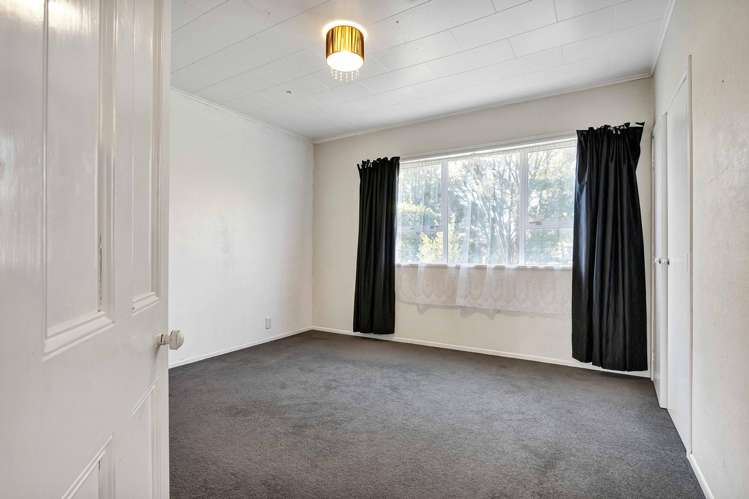 18 Olivia Street Stratford_14