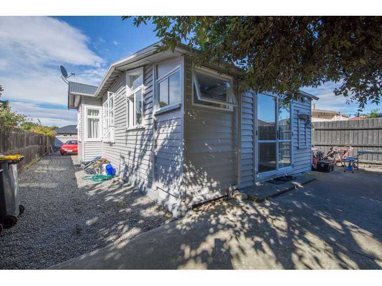 45 Surrey Street Linwood_12