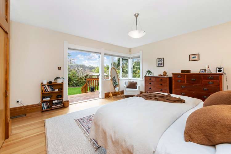 86 Taylors Road Mount Albert_13