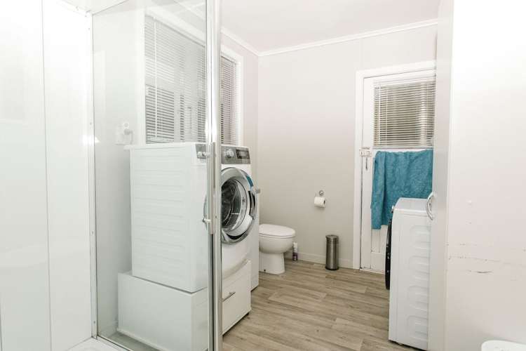 29 Carr Street Ormondville_11