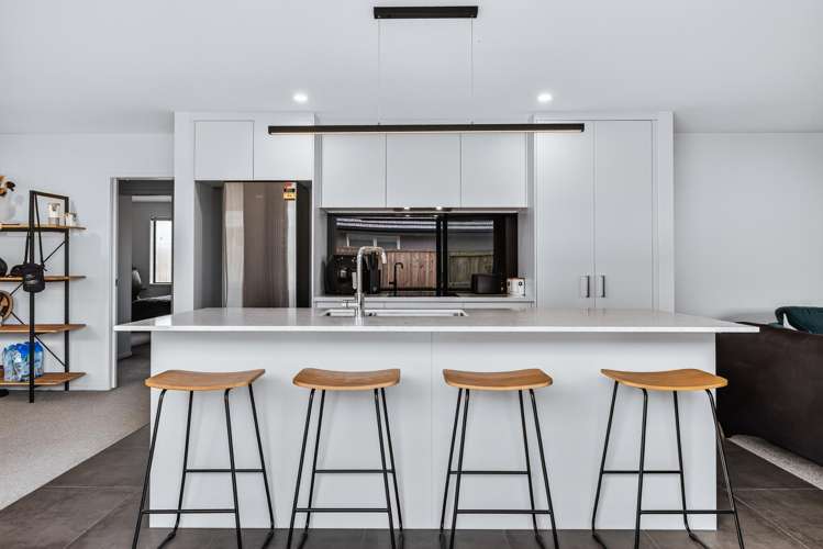 48 Maru Terrace Wharewaka_5