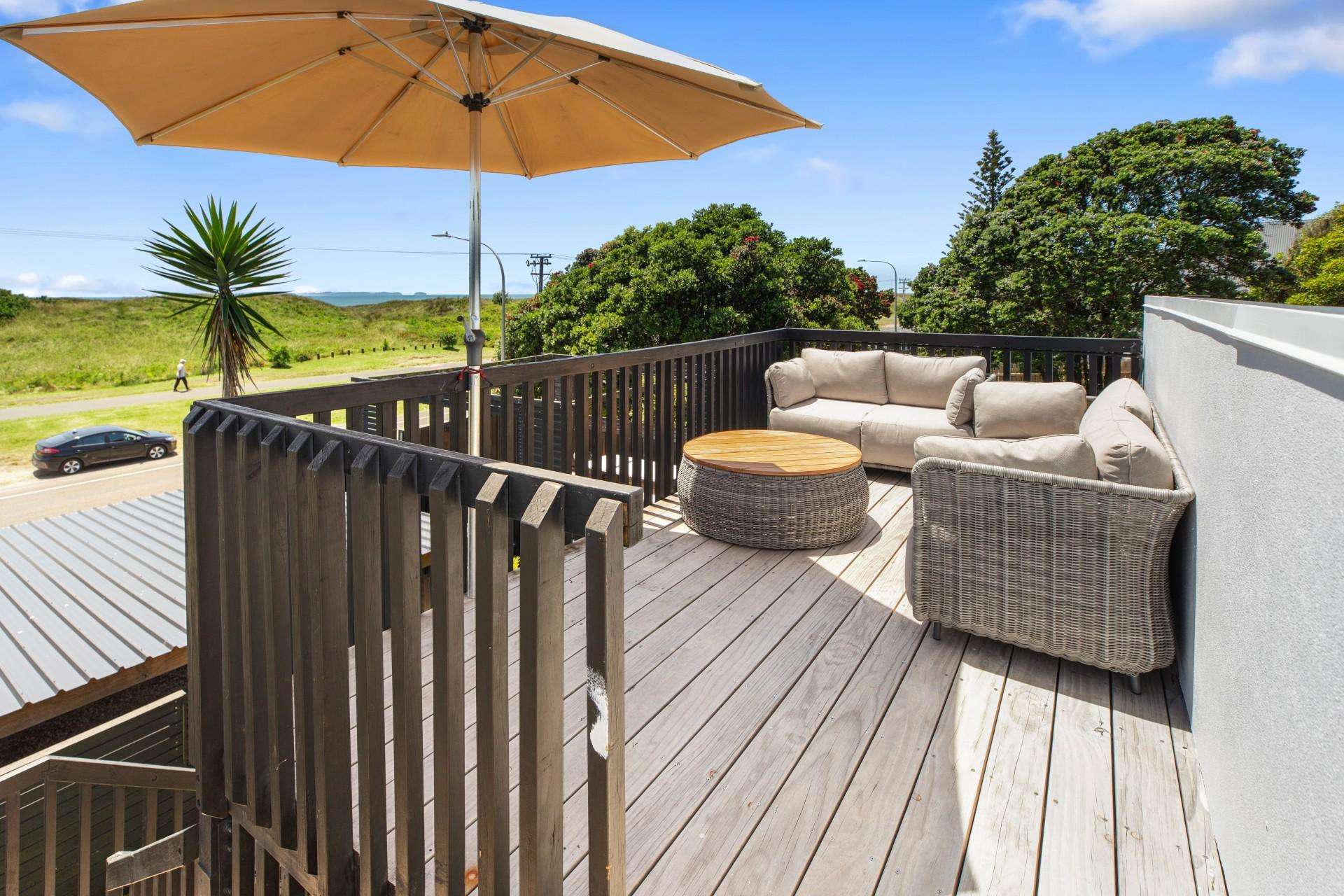 728 Papamoa Beach Road Papamoa_0