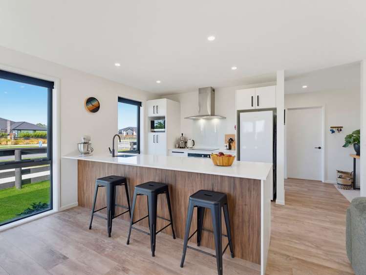 2 Chambers Avenue Woodend - Waimakariri_4