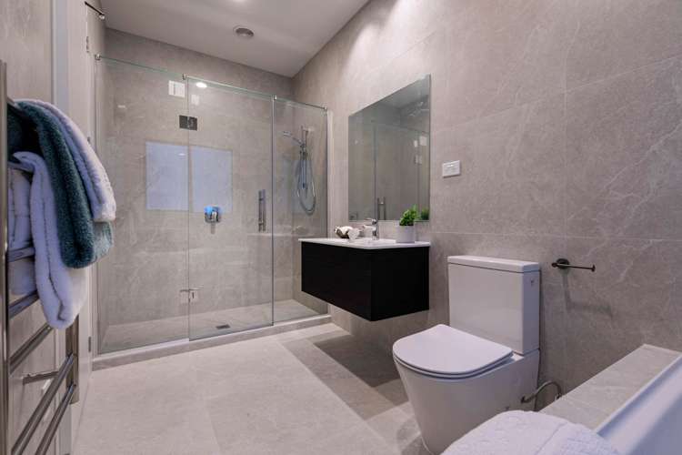 109 Argent Lane Wainui_11