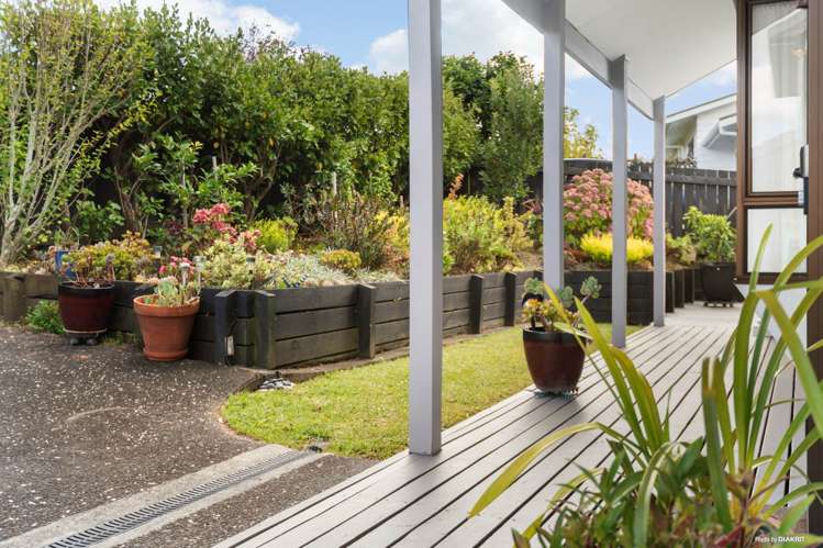 2/102 Manhattan Heights Glendene_12