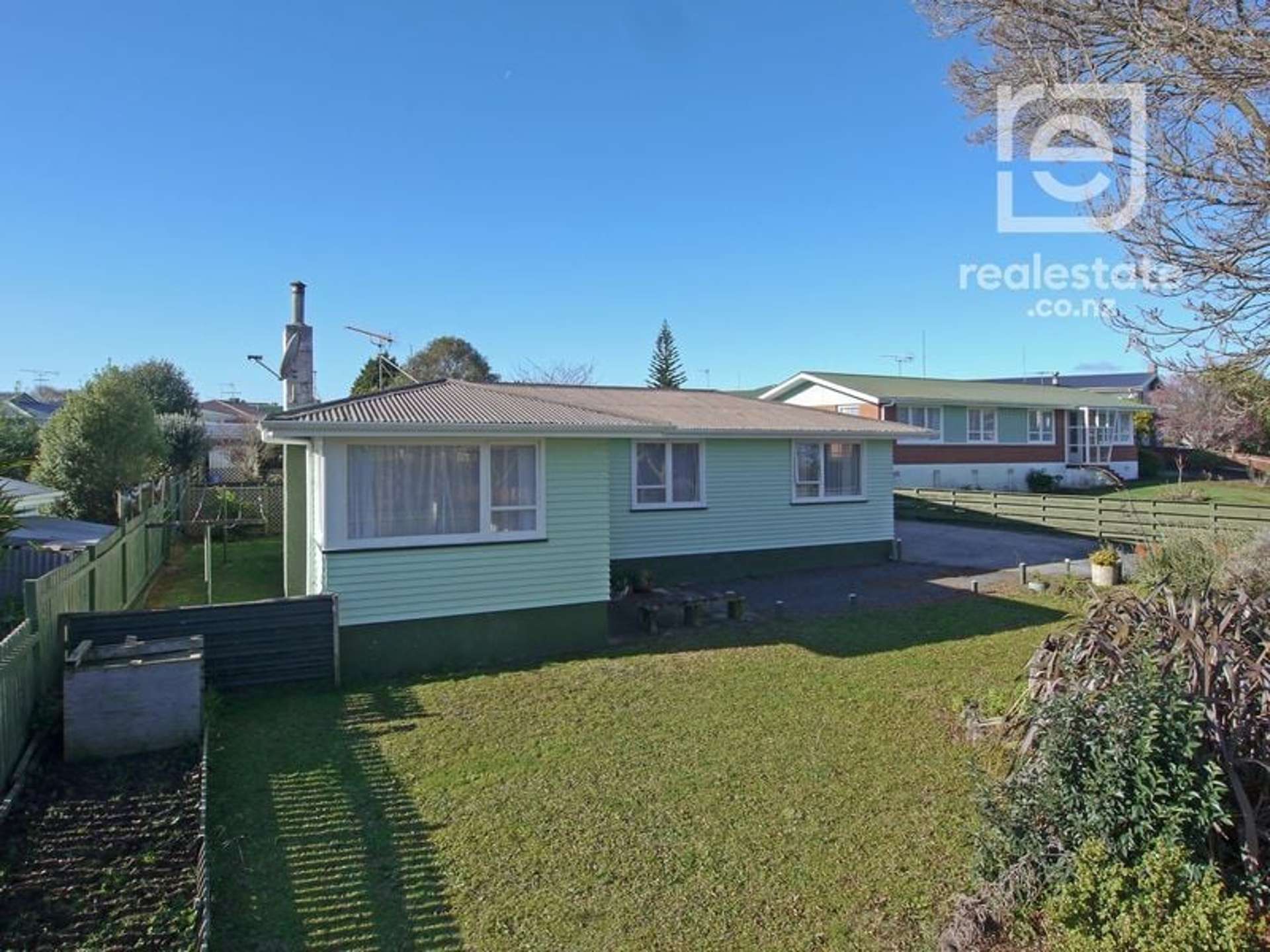 11 London Street Pukekohe_0
