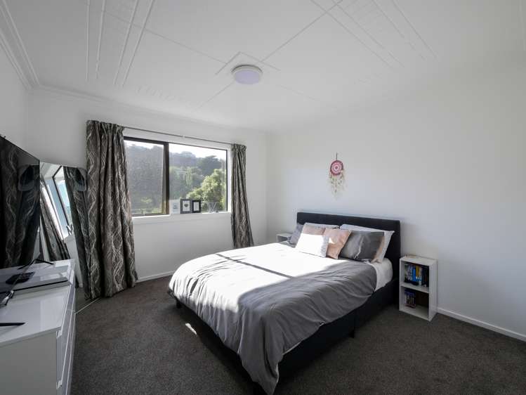 3 Mulberry Lane Bradford_13