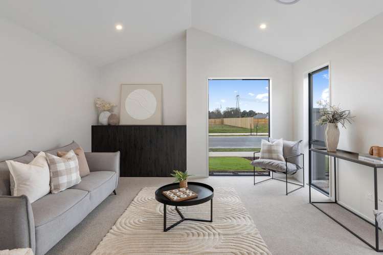 76 Te Whaiawa Crescent West Melton_2