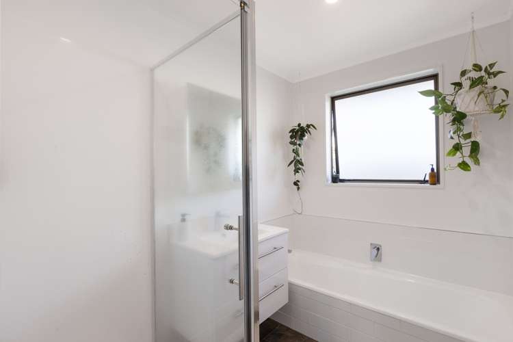 2/419 Maunganui Road Mount Maunganui_13