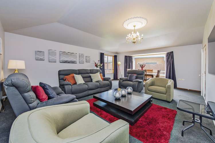 3 Oldham Place Darfield_13