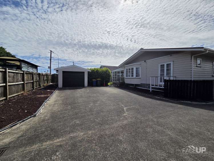 1/16 Northcote Road Takapuna_1