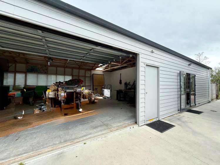 154 Ohinepanea Road Pukehina_33