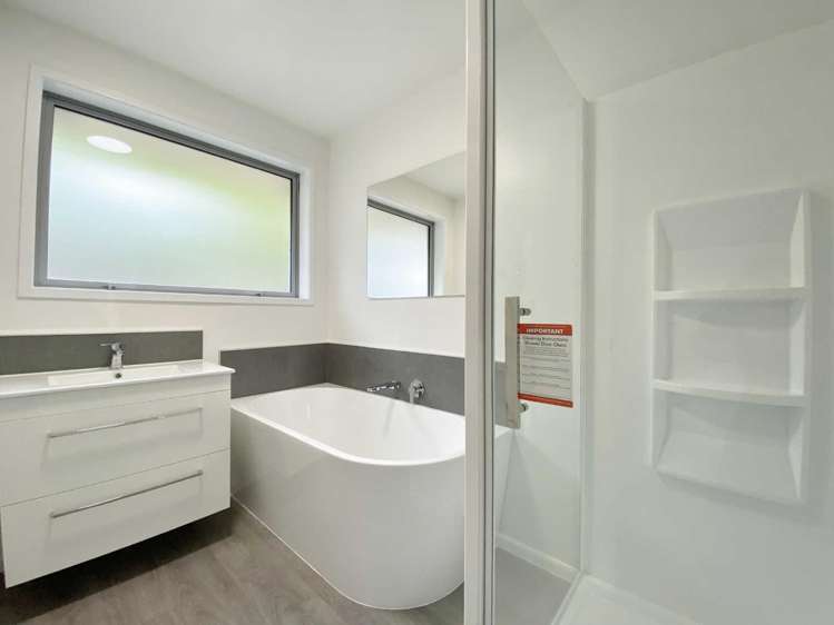 2/66 Middlepark Road Sockburn_13