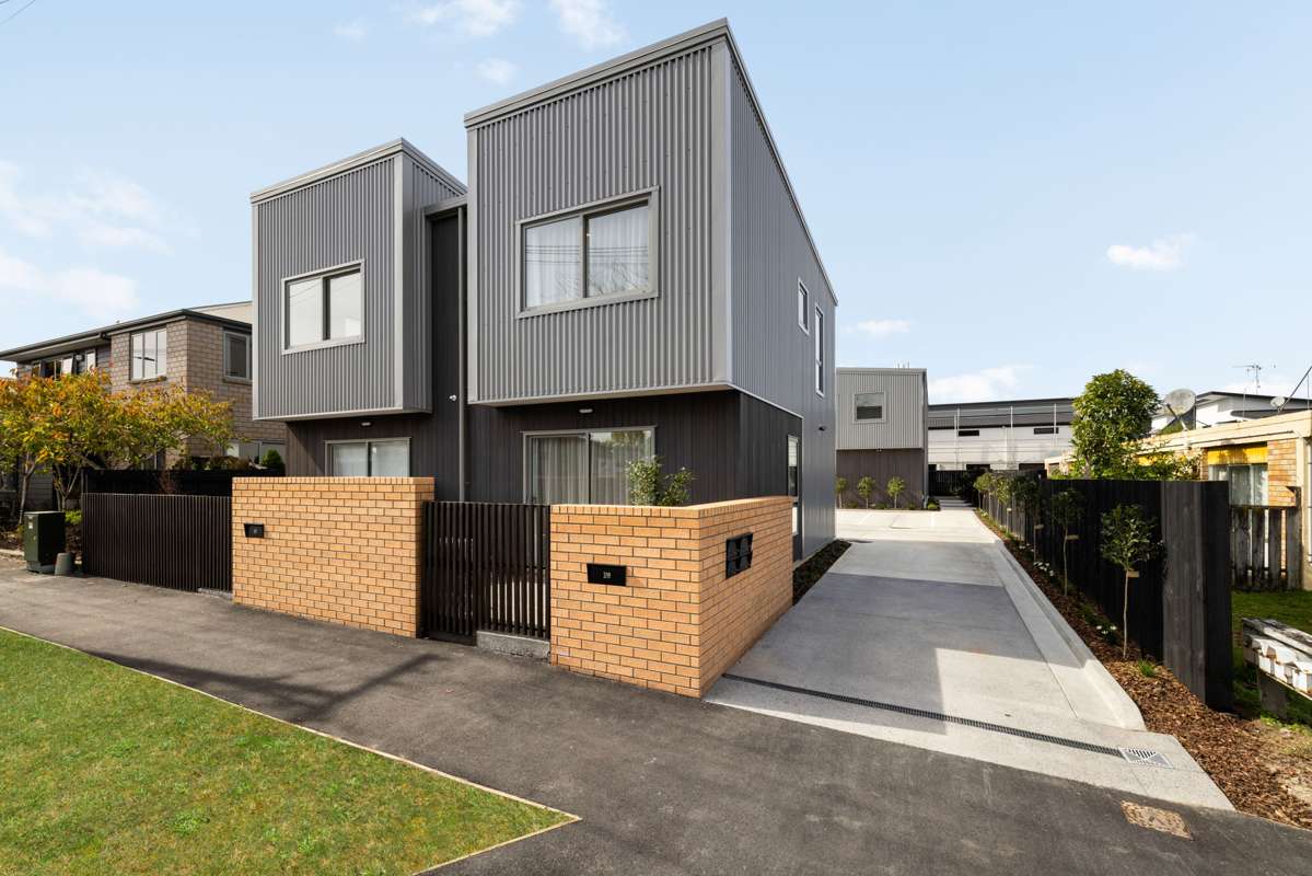 2/19 Richmond Street_0