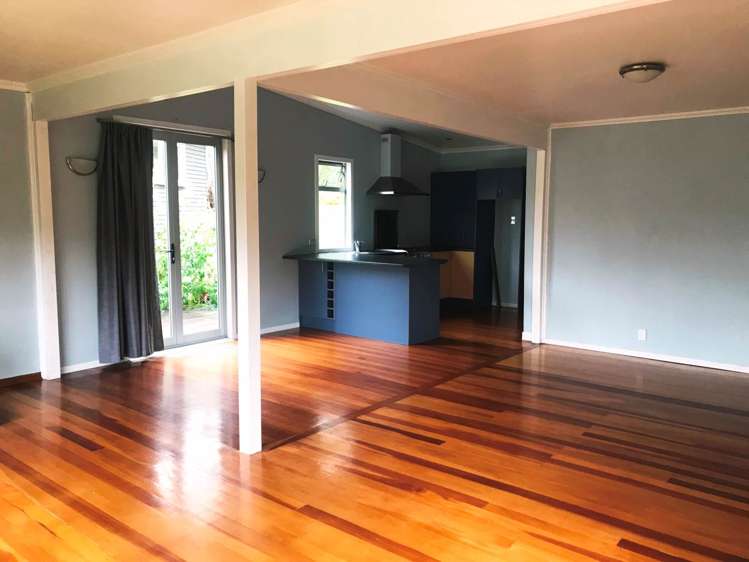 231 Victory Road Laingholm_1