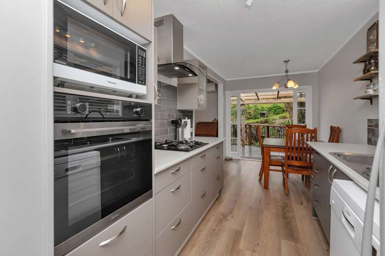 40 Memorial Drive Parahaki_5