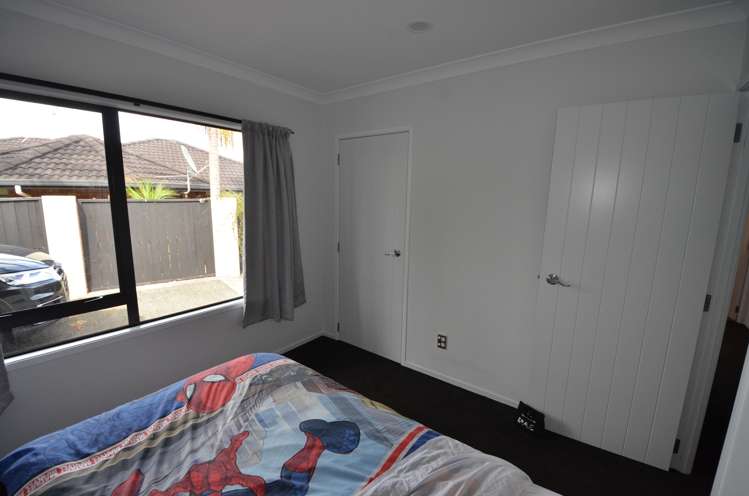 32 Les Fisher Place Pukekohe_11