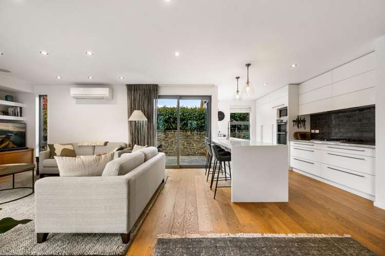 76 Aubrey Road_4