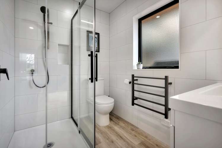 3 Ron Wyatt Lane Waiuku_11