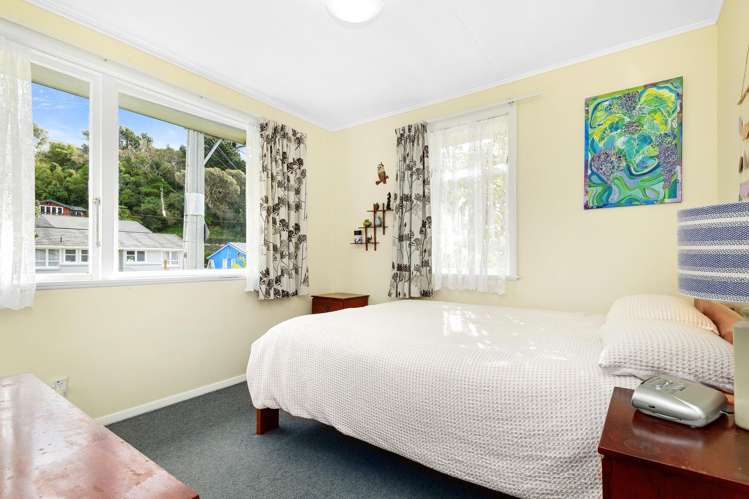 188 Sievers Grove Porirua East_10