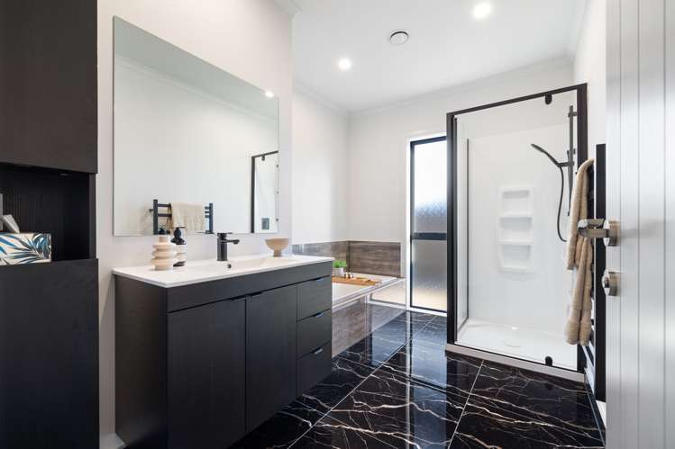 48 Sardinia Grove Fitzherbert_29