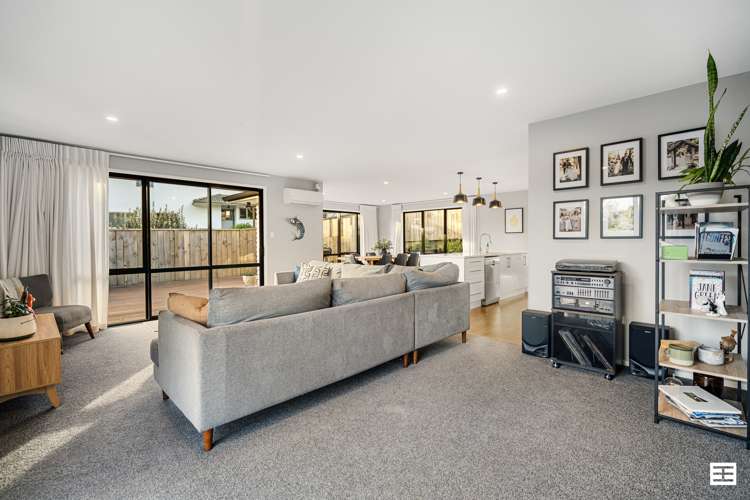 28a Revell Drive Ohauiti_15