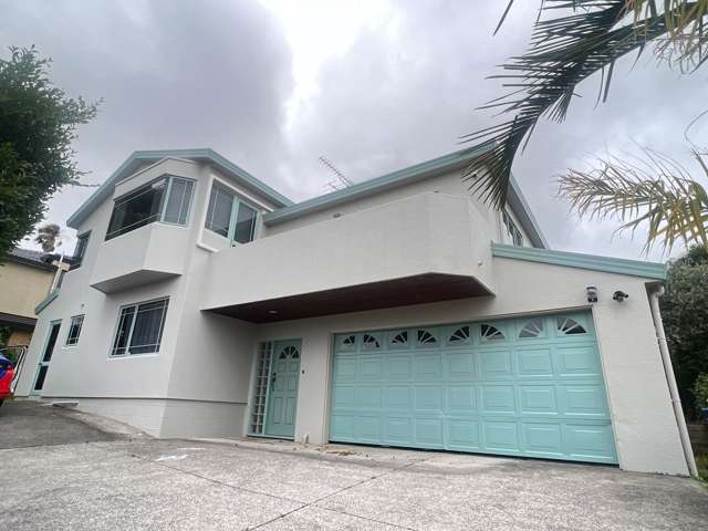 Spacious 4-Bedroom Home for Rent – Prime Location!