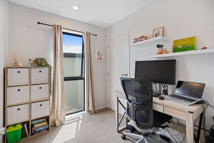 8/10 Silver Moon Road Albany Heights_11