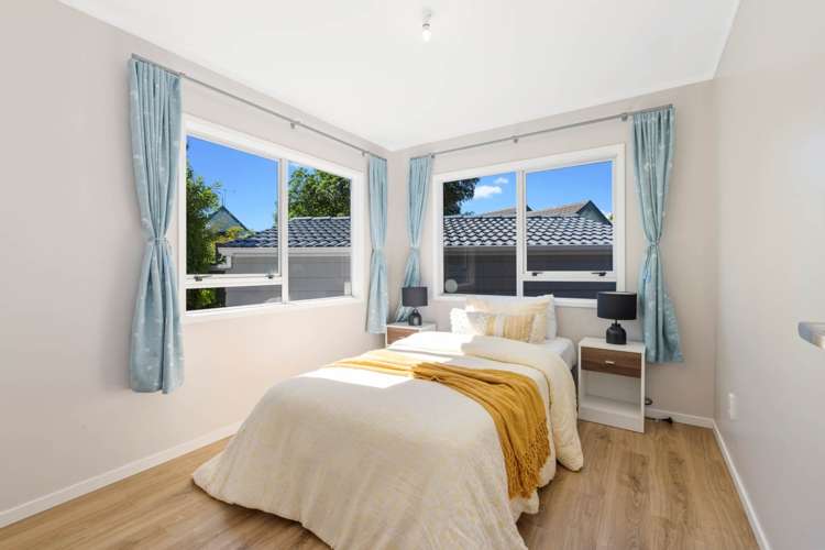 19 Sunward Rise Glenfield_11