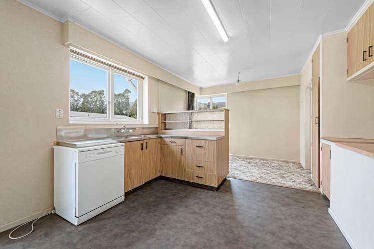 50 & 50a Bushyhill Street Tapanui_5