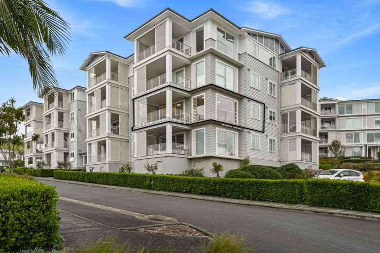 91 Panorama Heights Orewa_24