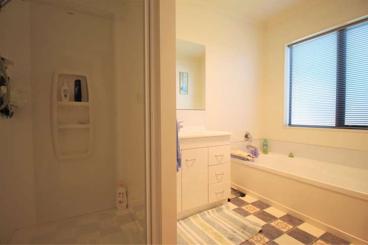 112 Shields Street Clyde_14