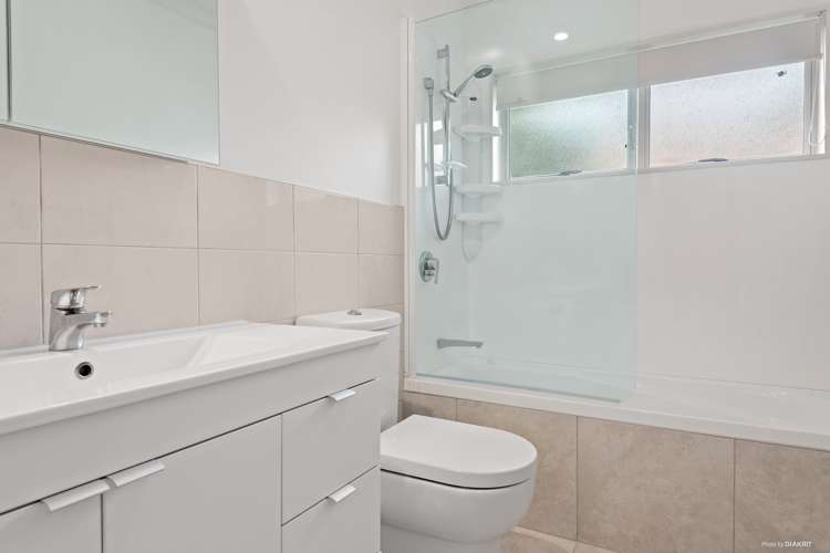 2/84 Tawa Road One Tree Hill_11