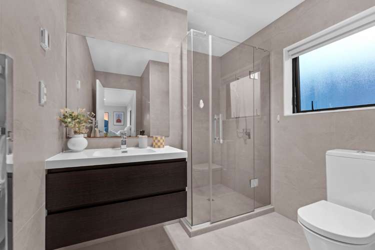 19 Carrickdawson Drive Flat Bush_27