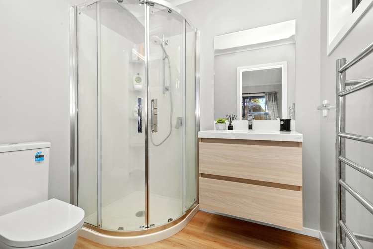 11 Te Awa Rere Grove Stokes Valley_8