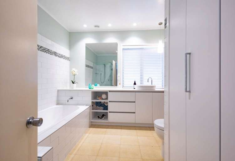 30 Arama Avenue Titirangi_6