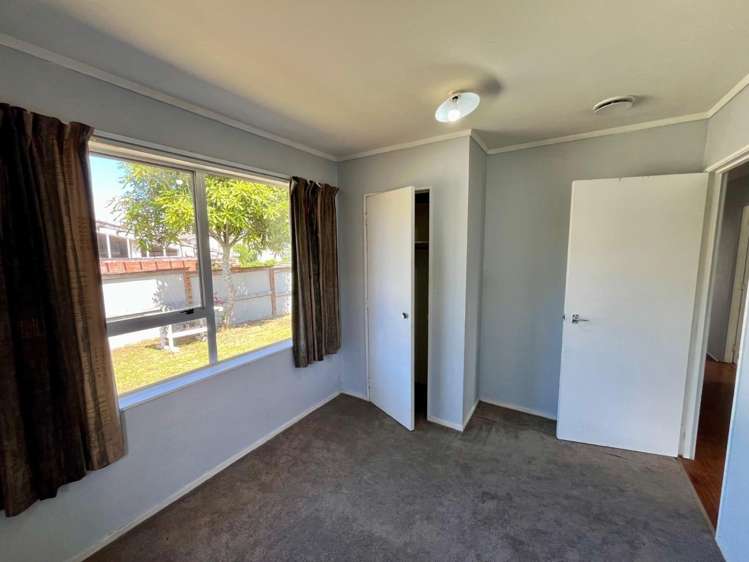 1/11 Ciprian Place Henderson_13
