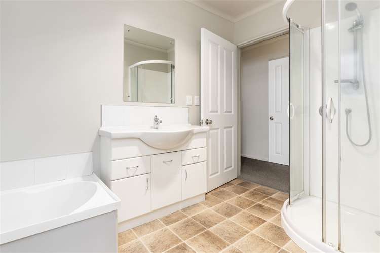 7d Oudenarde Street Renwick_14