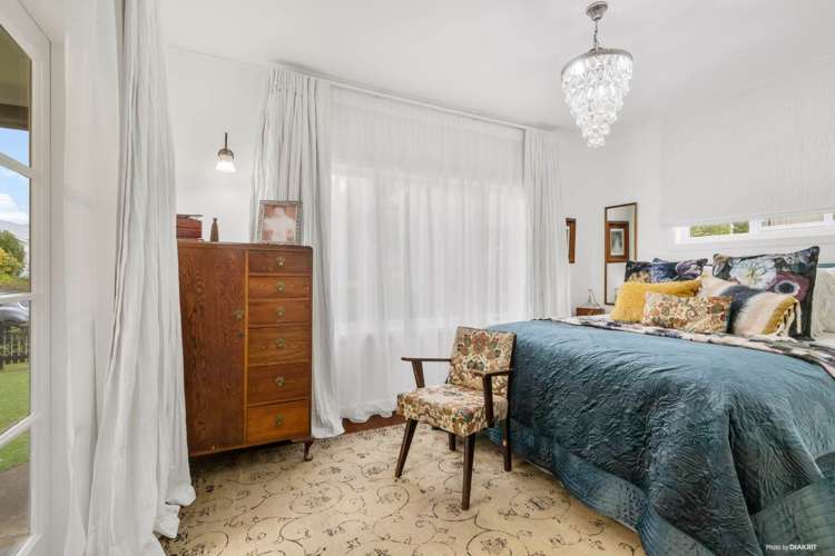 17 Clark Road Pahurehure_10