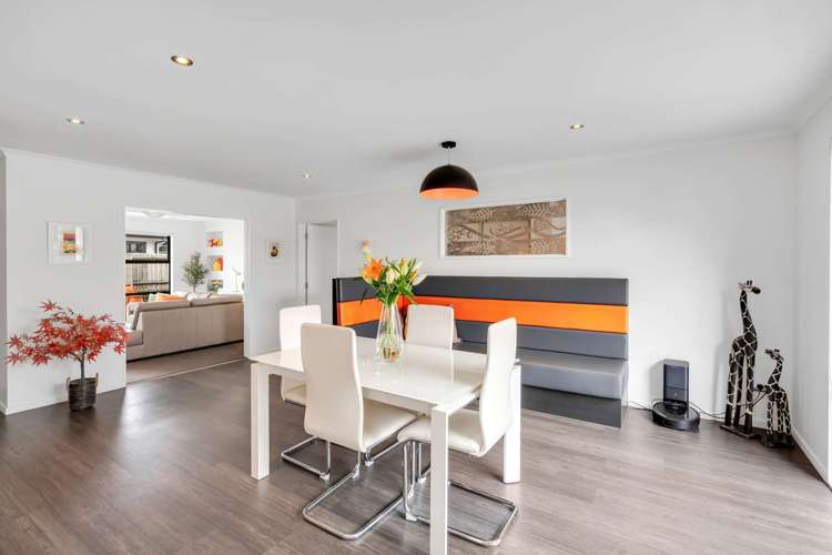 29 Araucana Way Burwood_17