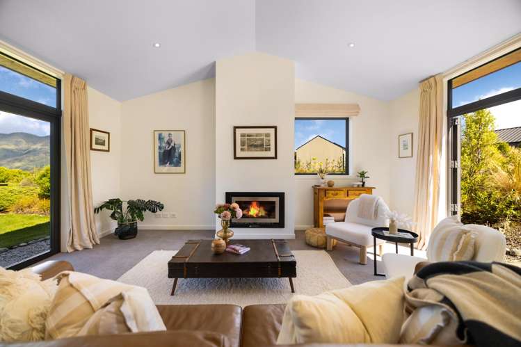 1 Brett Lane Jacks Point_23