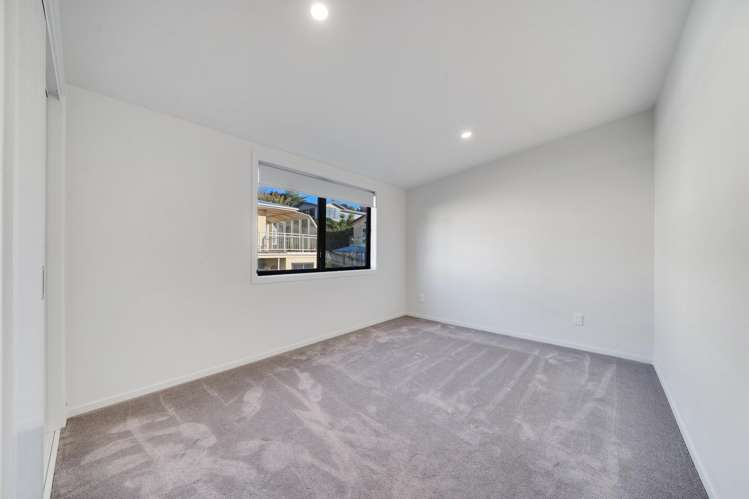 17 Timo Way Flat Bush_16